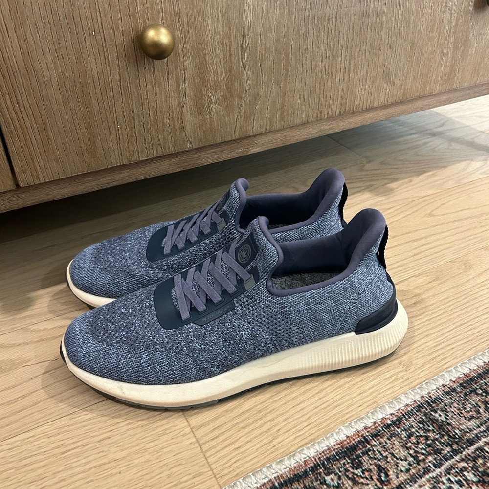 Peter Millar Hyperlight Apollo Blue And White Sne… - image 1